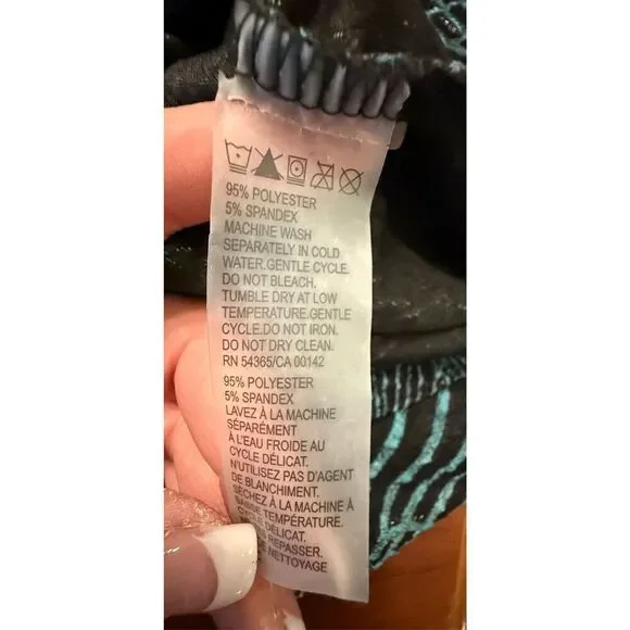 TanJay Shimner Top Sz. M Spatkly Geometric Pattern Stretchy 3/4 Sleeves Party - Picture 6 of 6